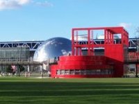 Science Park mit Geode in Paris